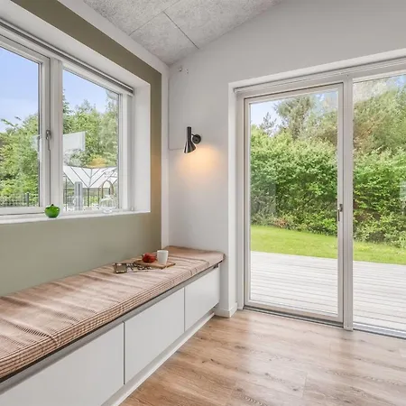 Nyaraló Frille - 1-5km From The Sea By Interhome *
