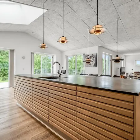 Frille - 1-5km From The Sea By Interhome